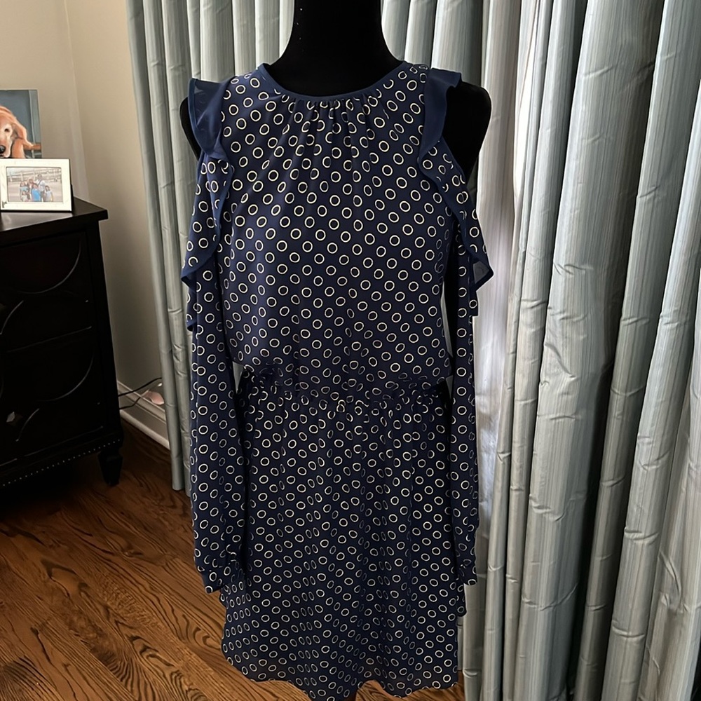 Very light and airy open shoulder dress. Navy blue with gold circles.